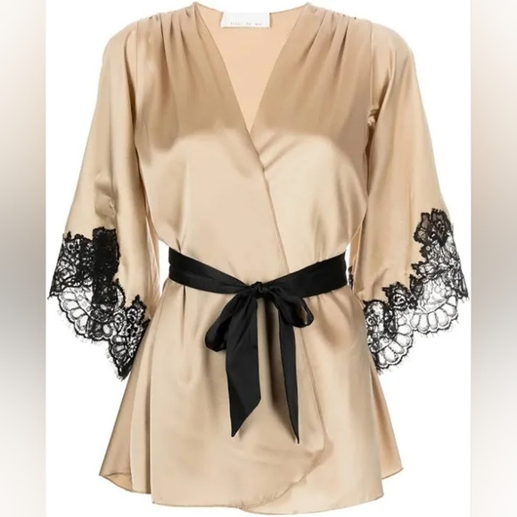 Fleur du Mal Other - Fleur Du Mal silk charmuse angel lace sleeve robe tan black M/L.